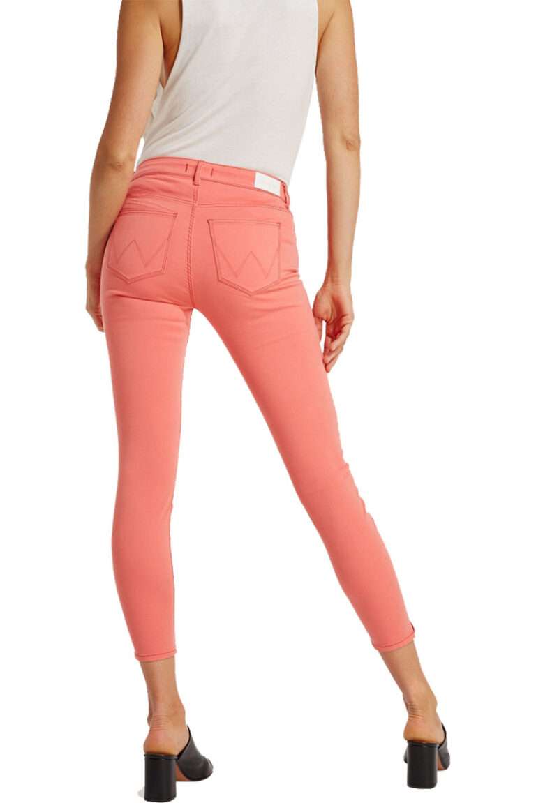 Легендарные женские джинсы Wrangler | PlanetJeans.ru